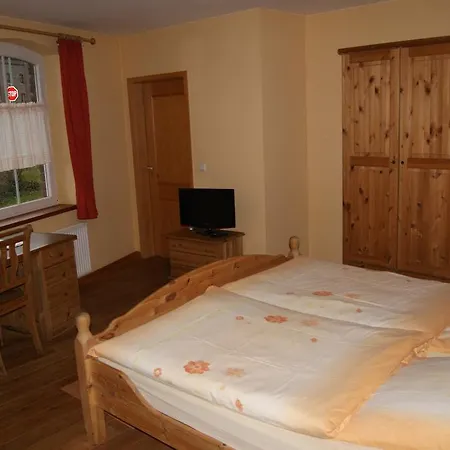 Värdshus Gaestehaus Muenks 3*