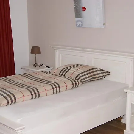 여관 Gaestehaus Muenks 3*